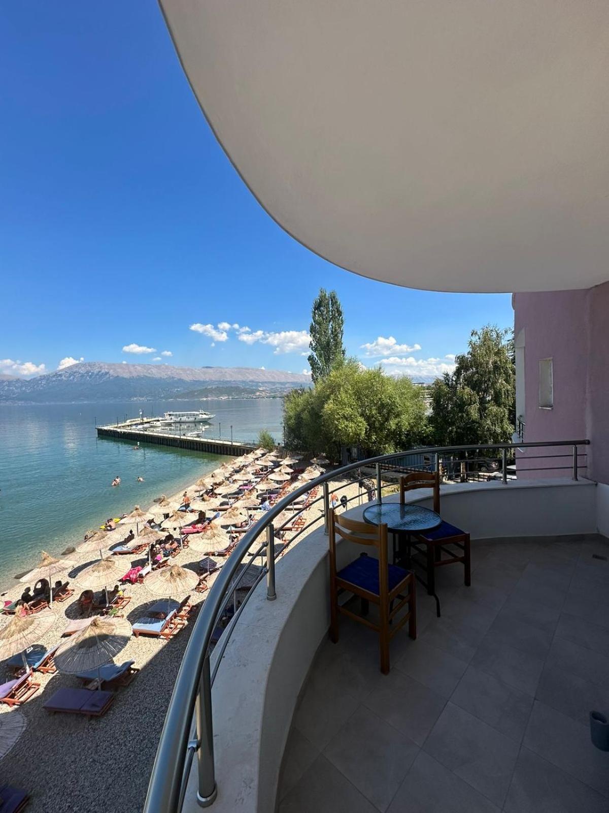 Hotel Demoli Pogradec Exteriér fotografie