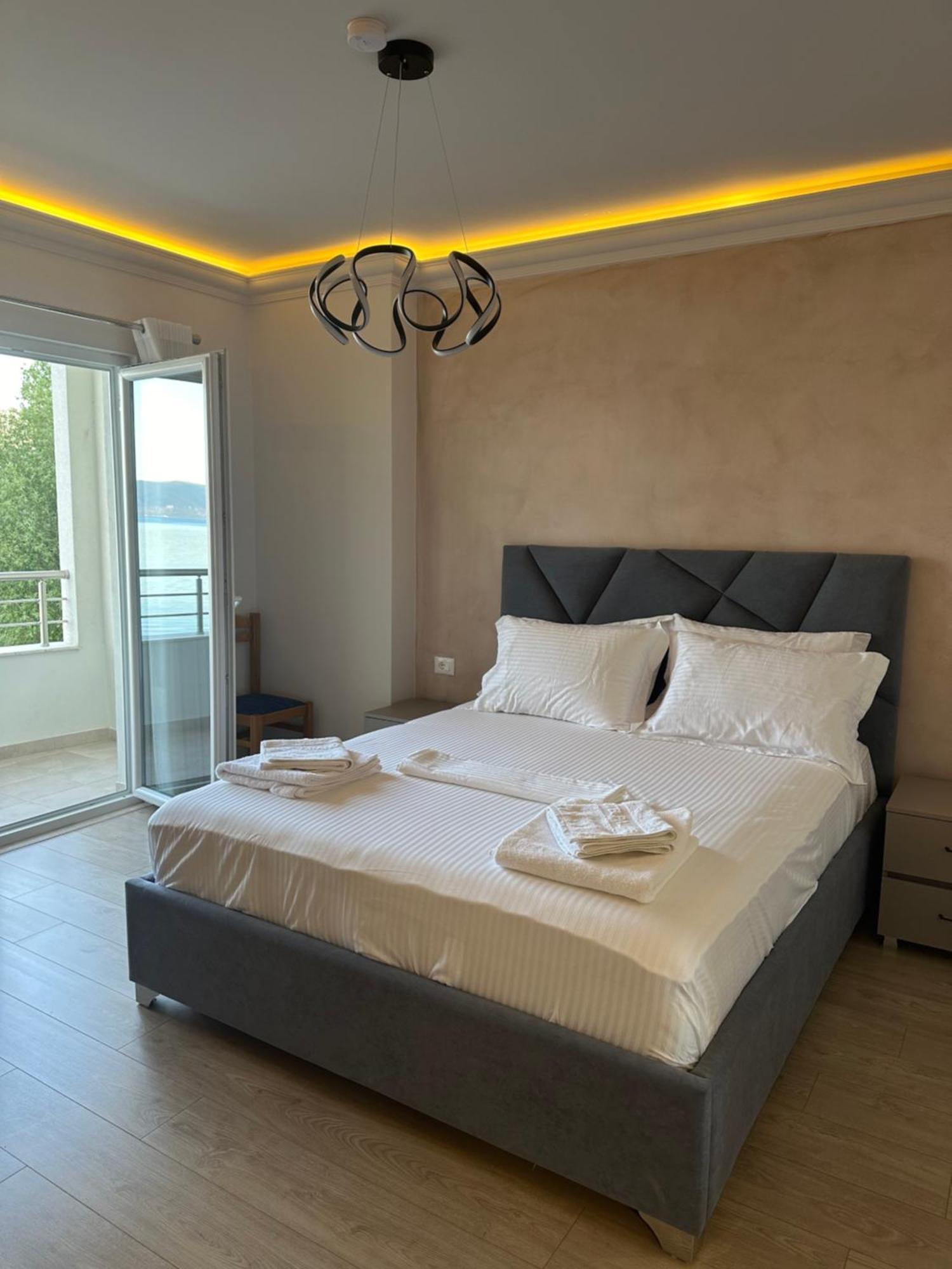 Hotel Demoli Pogradec Exteriér fotografie