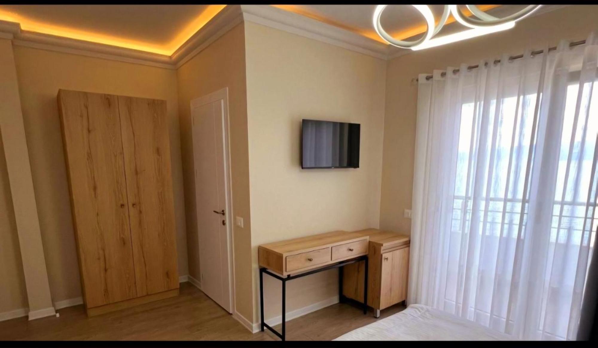 Hotel Demoli Pogradec Exteriér fotografie